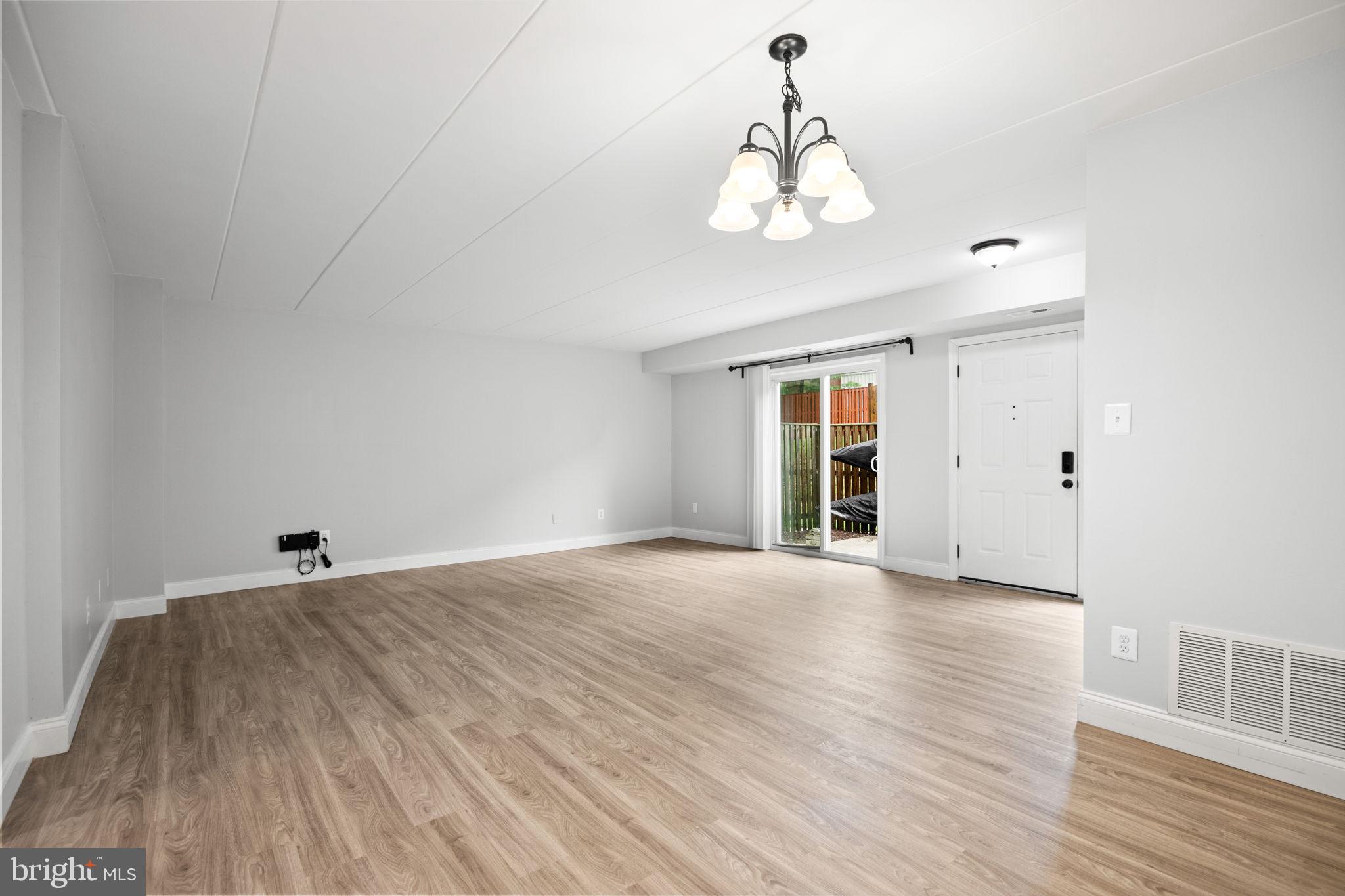 10520 Faulkner Ridge Circle, Unit 10 7 Columbia, MD 21044 - Photo 27 of 35