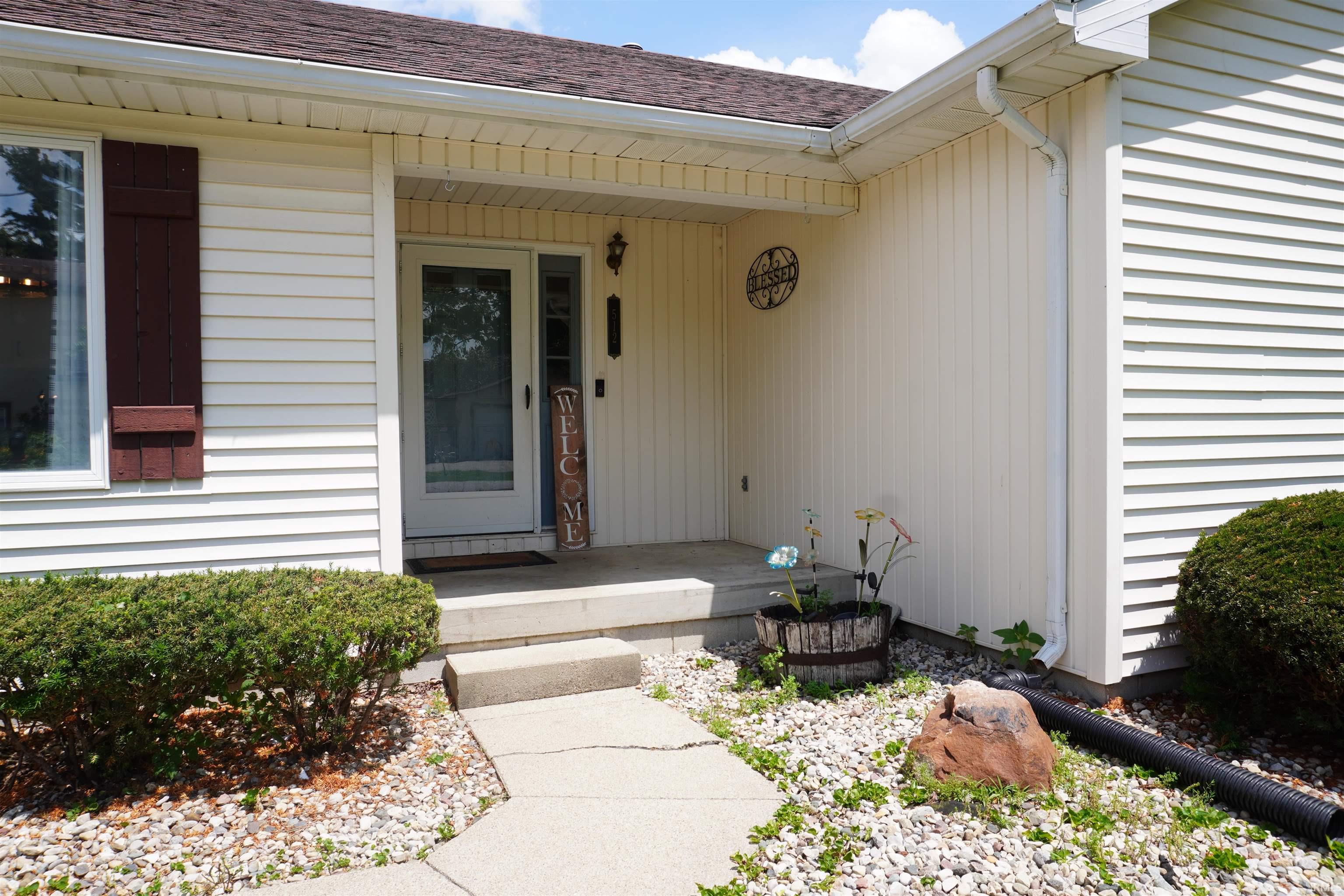 512 East 4th Street Monon, IN 47959 - Photo 3 of 24