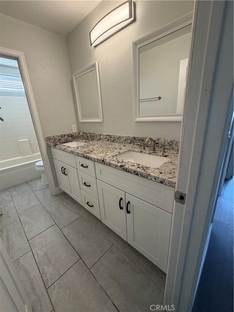 14870 Rodeo Way Fontana, CA 92336 - Photo 20 of 23