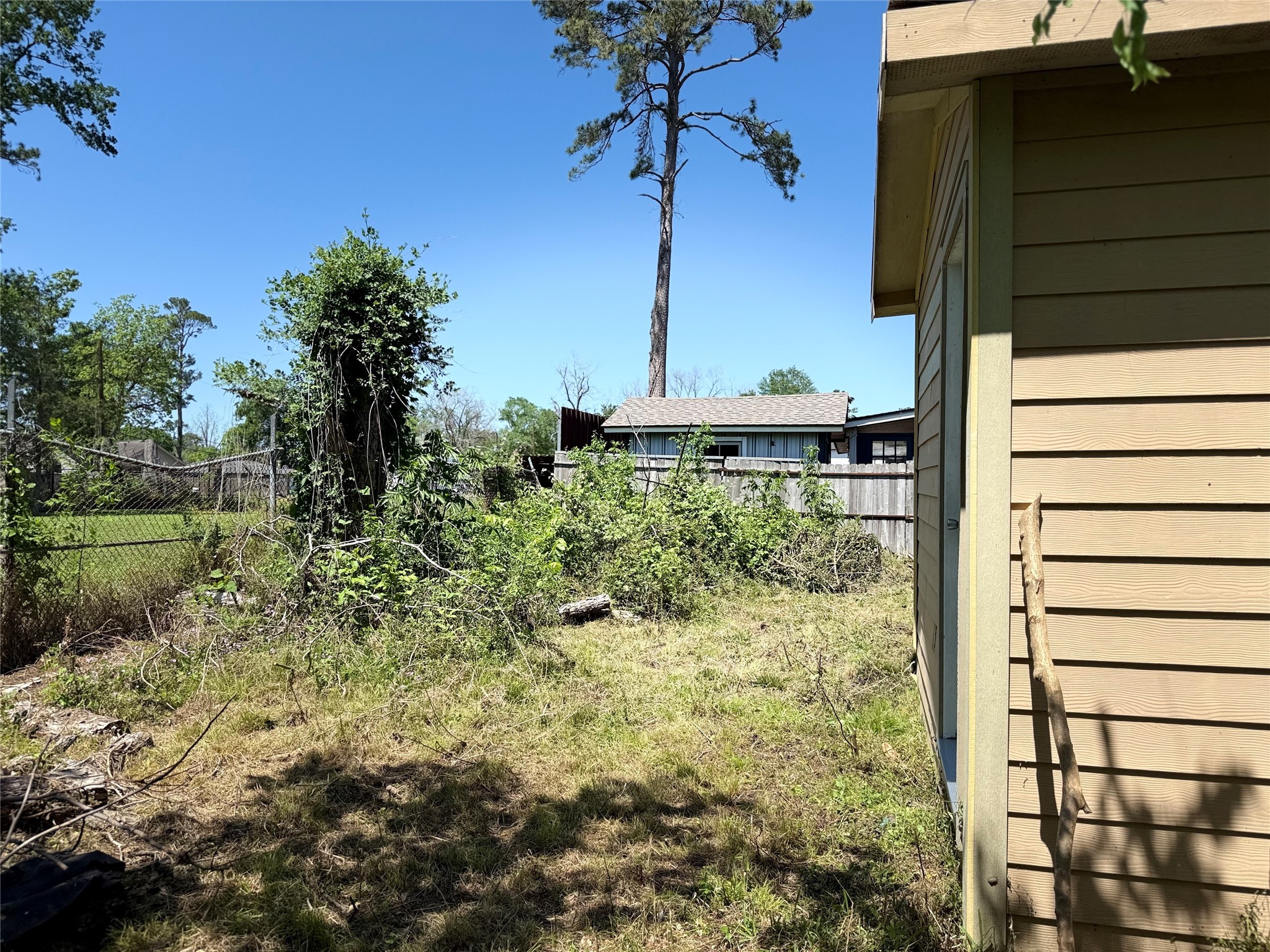 6525 Sealey Street Houston, TX 77091 - Photo 2 of 12