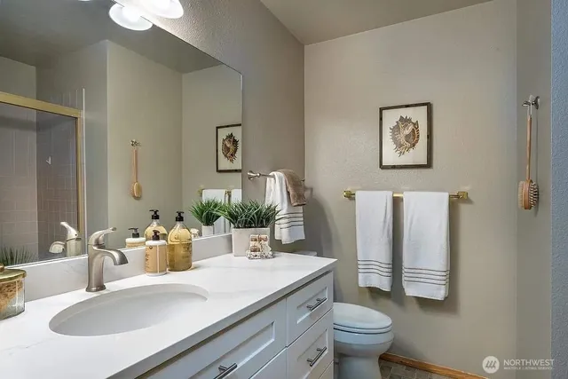 $894,000 | 200 99th Avenue Northeast, Unit 16, Bellevue, WA 98004