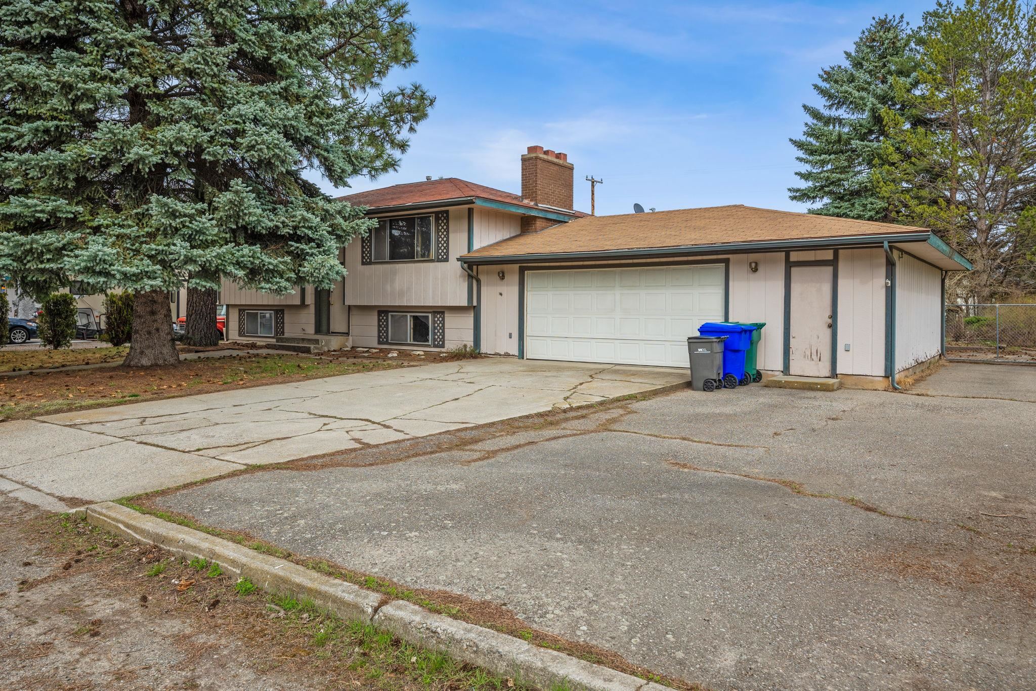 2823 South Bowdish Road Spokane Valley, WA 99206 - Photo 2 of 24 Gallery Image 2