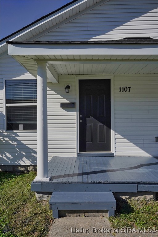 1107 Griffin Street New Albany, IN 47150 - Photo 3 of 24