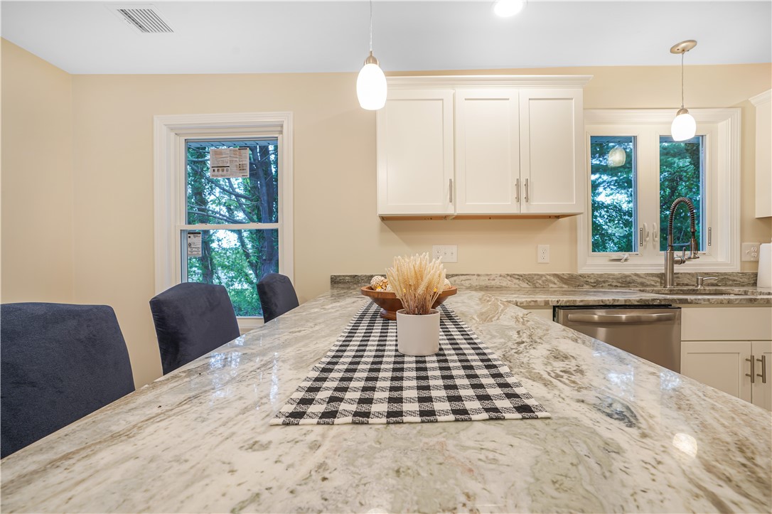 60 Kaufman Road Somerset, MA 02726 - Photo 6 of 11