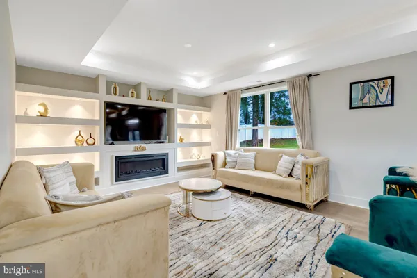 $925,000 | 8709 Yorkshire Lane, Manassas, VA 20111