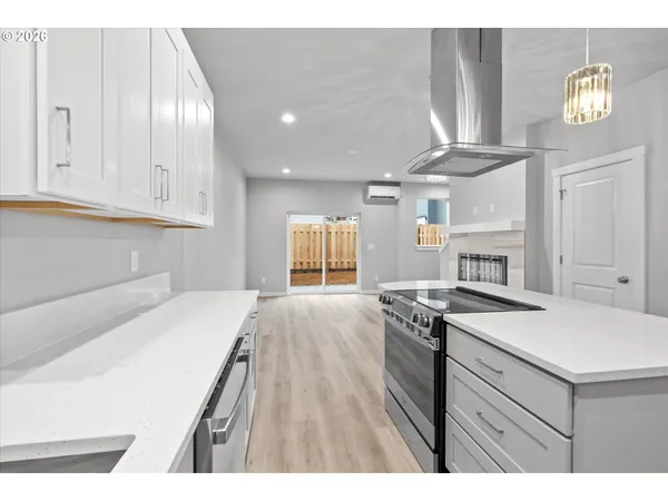 $449,947 | 2469 Northwest 1st Drive, Gresham, OR 97030