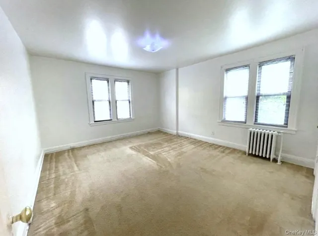 $1,090,000 | 204-10 42nd Avenue | Auburndale