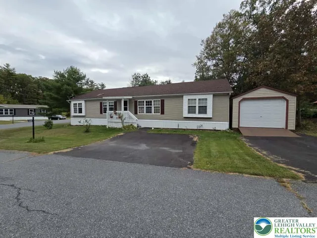 $135,900 | 345 All Kings Drive, New Ringgold, PA 17960