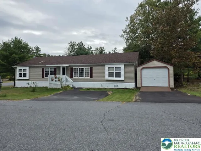 $135,900 | 345 All Kings Drive, New Ringgold, PA 17960