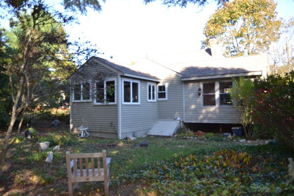 33 Boston Road Andover, MA 01810 - Photo 5 of 24