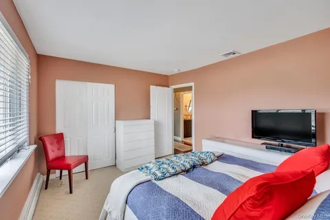 $849,999 | 68 Hill Drive, Bohemia, NY 11716