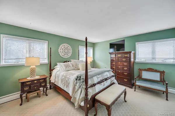 $849,999 | 68 Hill Drive, Bohemia, NY 11716