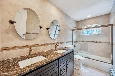 $849,999 | 68 Hill Drive, Bohemia, NY 11716