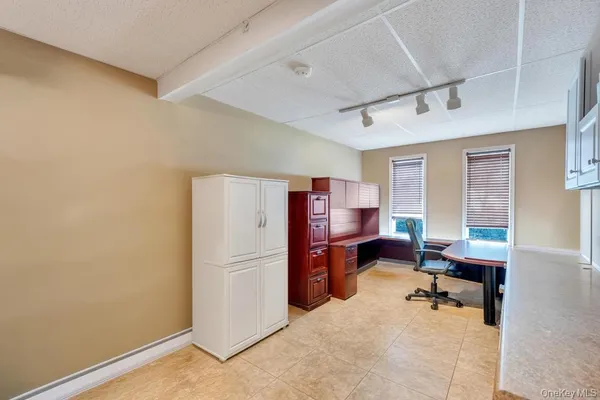 $849,999 | 68 Hill Drive, Bohemia, NY 11716