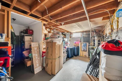 $849,999 | 68 Hill Drive, Bohemia, NY 11716