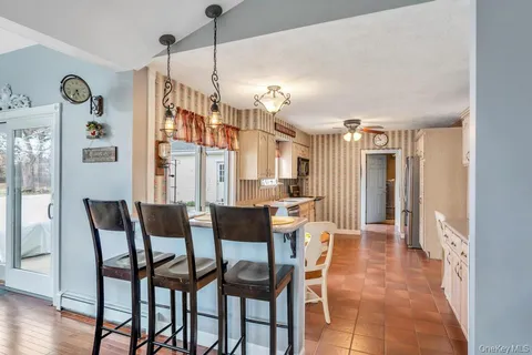 $849,999 | 68 Hill Drive, Bohemia, NY 11716