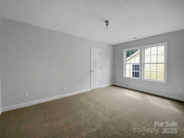$430,000 | 1523 Callender Lane, Charlotte, NC 28269