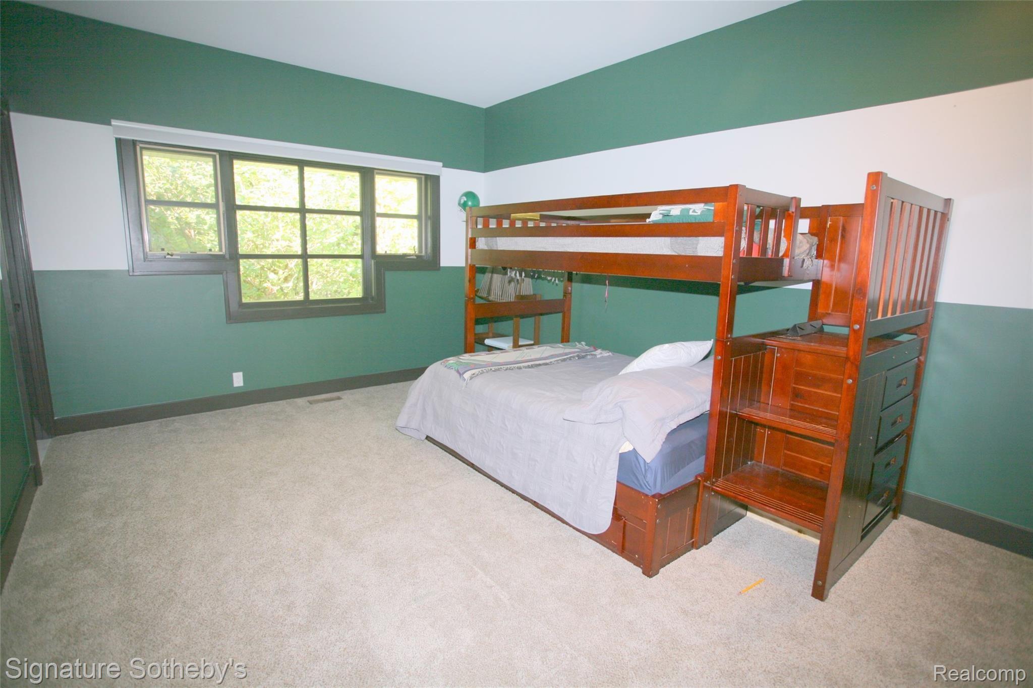 9100 Fox Hollow Road Clarkston, MI 48348 - Photo 29 of 52 Bedroom