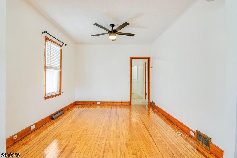 28 Cedar Grove Road Little Falls, NJ 07424 - Photo 5 of 25 Gallery Image 5