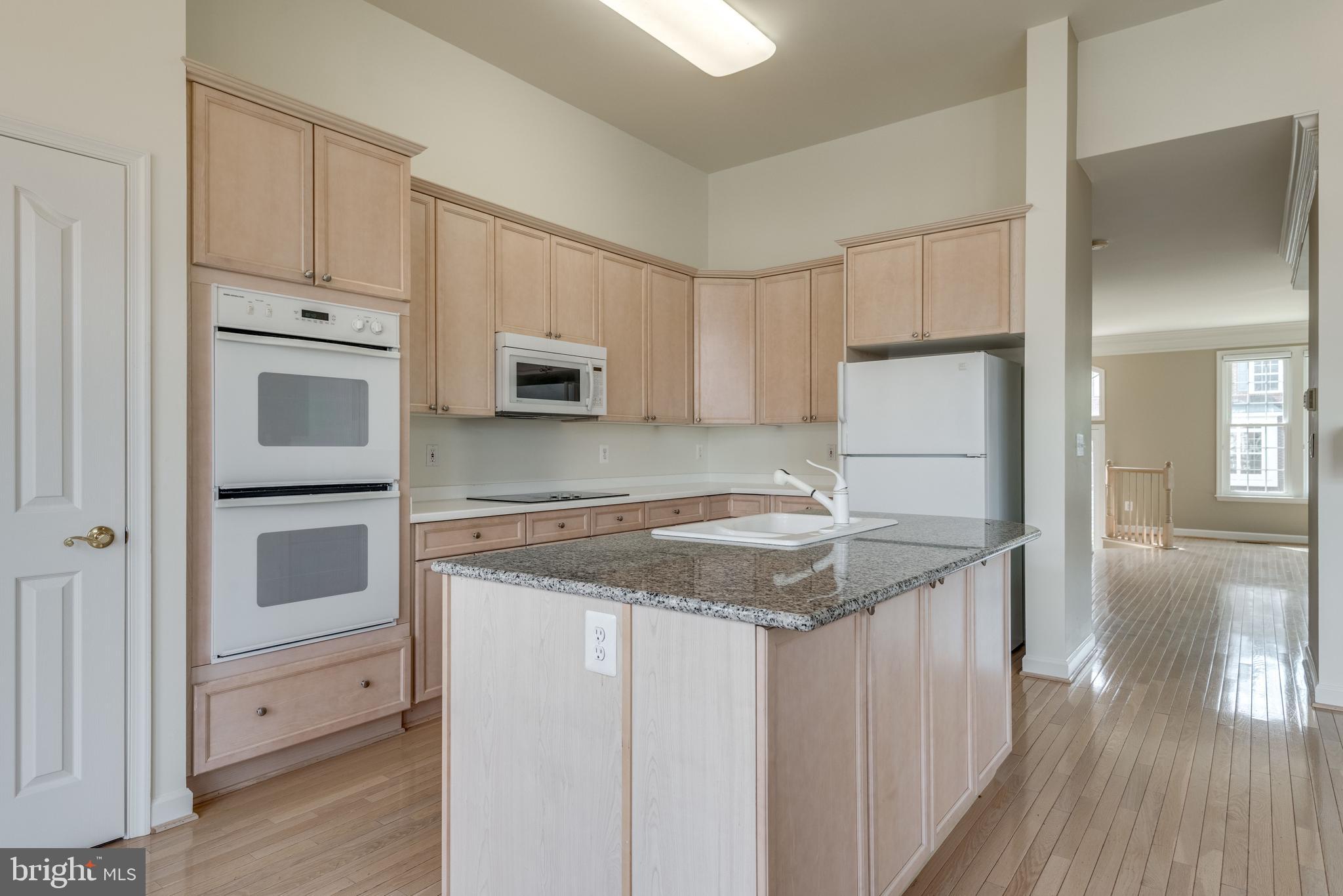 12172 Tryton Way Reston, VA 20190 - Photo 13 of 48