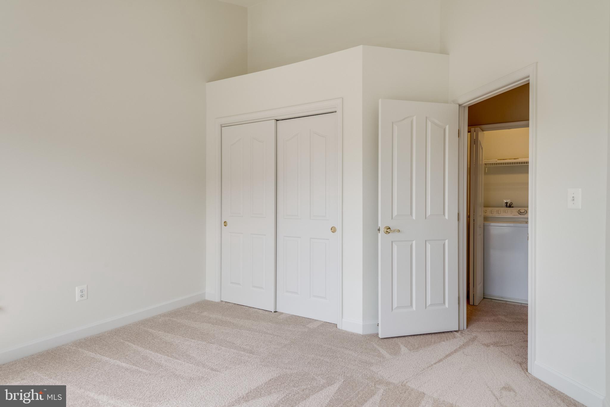 12172 Tryton Way Reston, VA 20190 - Photo 32 of 48