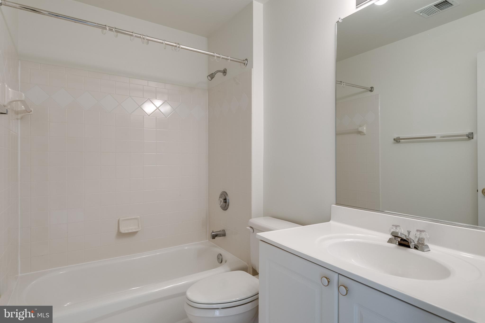 12172 Tryton Way Reston, VA 20190 - Photo 33 of 48