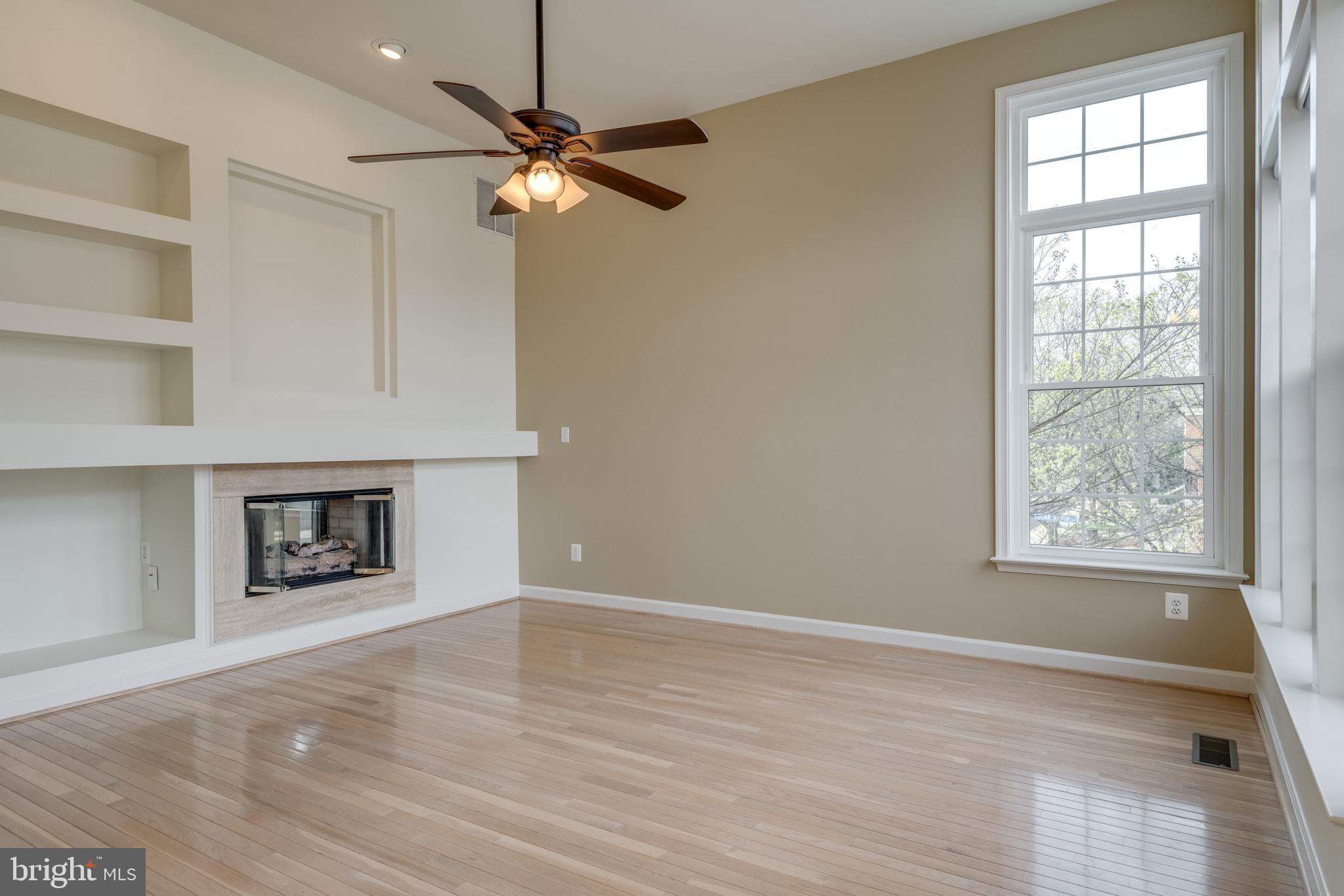 12172 Tryton Way Reston, VA 20190 - Photo 9 of 48