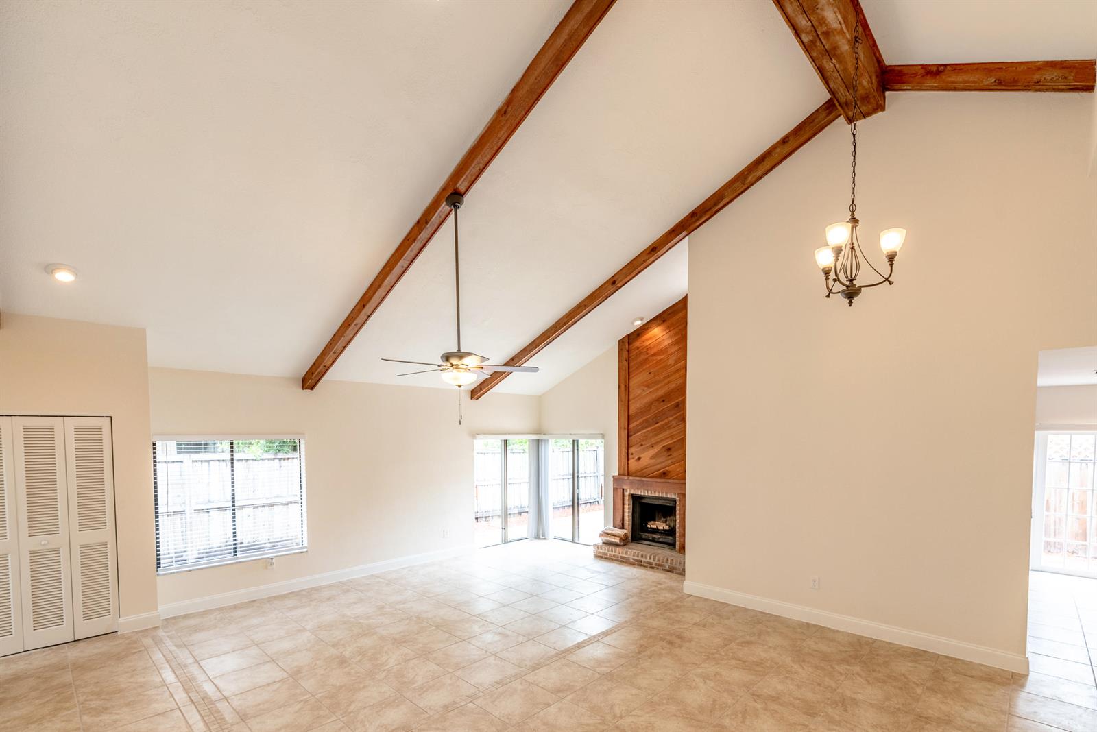 7623 Sierra Terrace West Boca Raton, FL 33433 - Photo 6 of 20 7623SierraTerraceWest-10