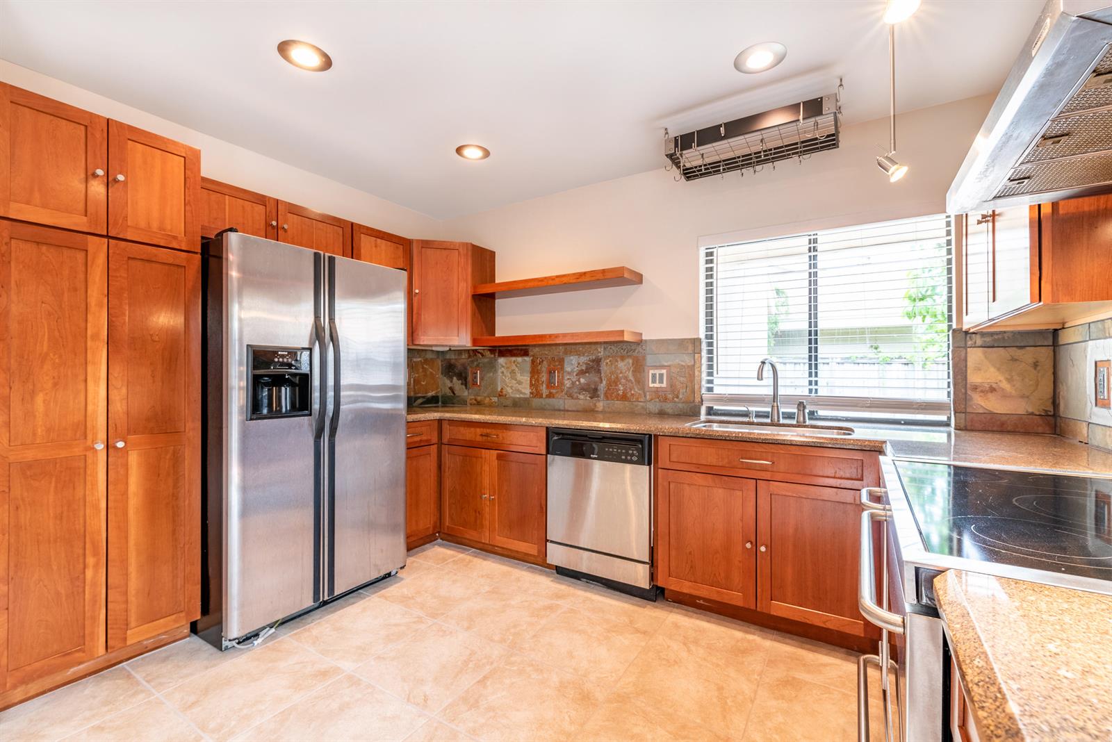 7623 Sierra Terrace West Boca Raton, FL 33433 - Photo 9 of 20 7623SierraTerraceWest-12