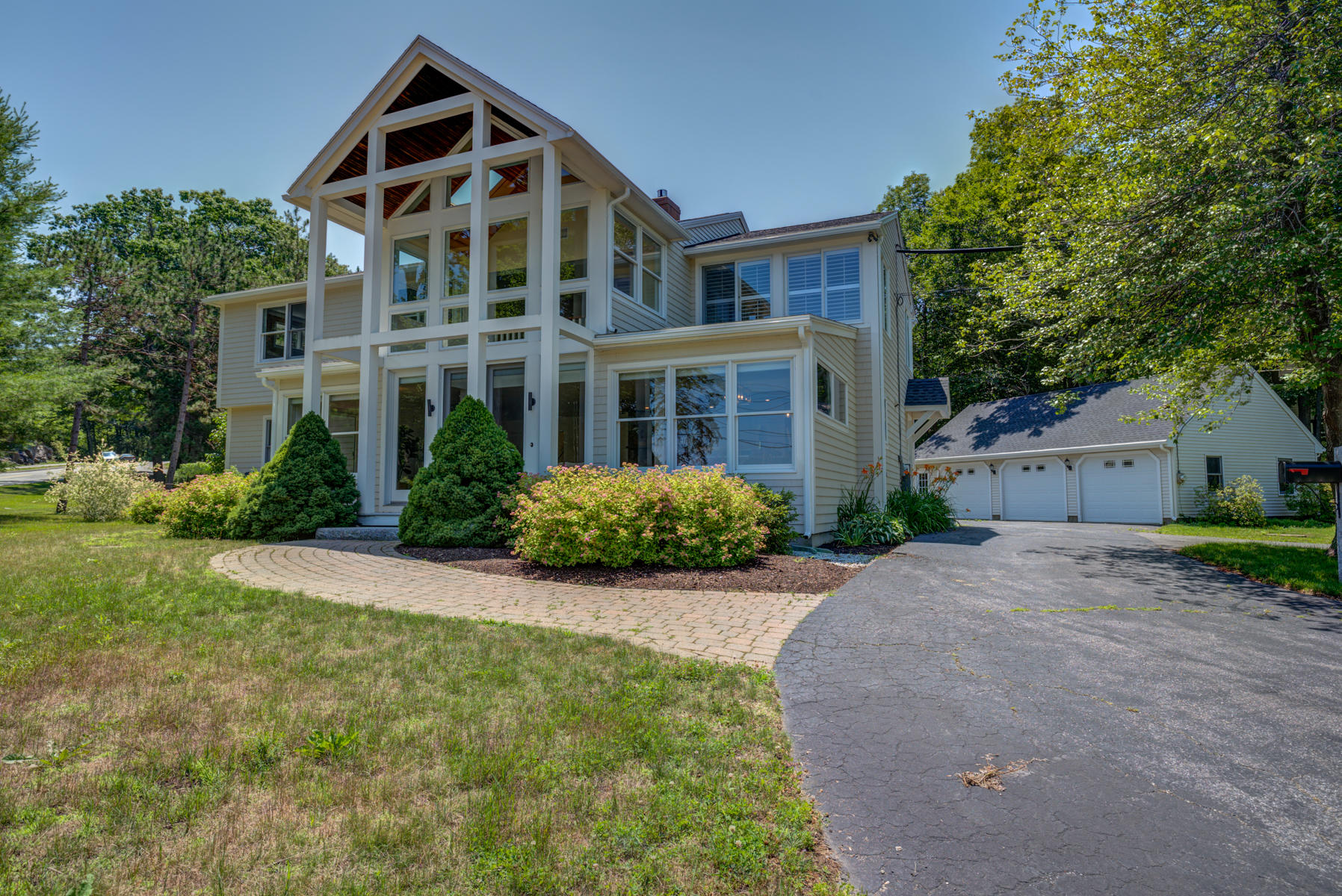 989 Shore Road Cape Elizabeth, ME 04107 - Photo 2 of 68 1