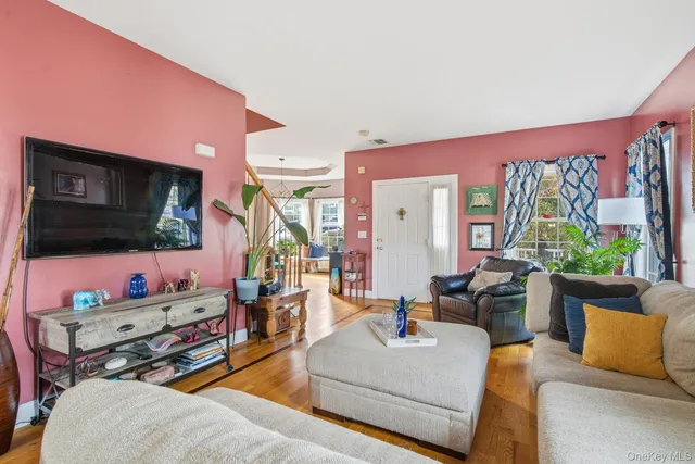 $680,000 | 28 Hewitt Street, Garnerville, NY 10923