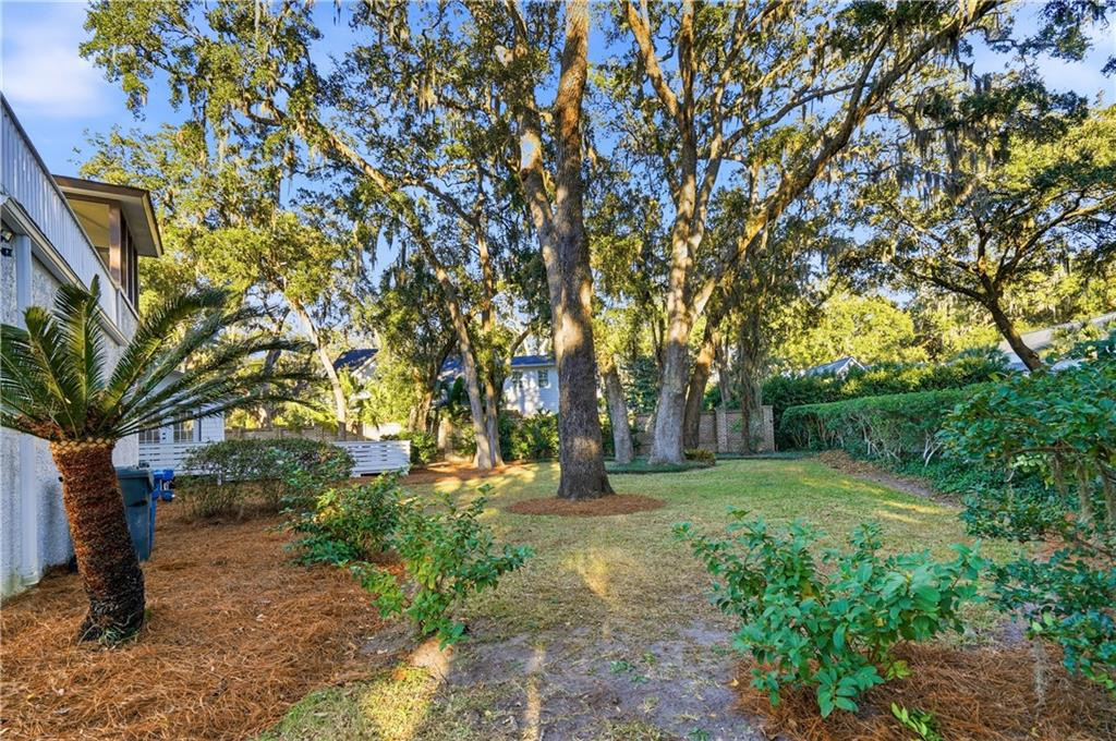 192 Merion St. Simons Island, GA 31522 - Photo 31 of 36 Photo 31