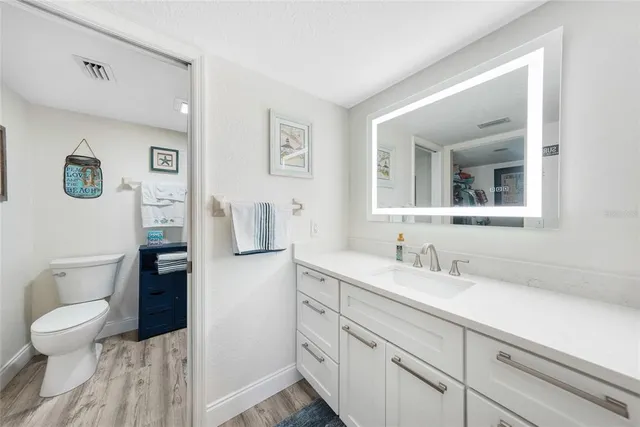 $169,399 | 175 Kings Highway, Unit B2, Punta Gorda, FL 33983