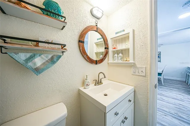 $169,399 | 175 Kings Highway, Unit B2, Punta Gorda, FL 33983