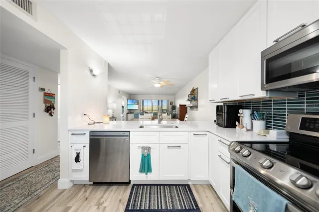 $169,399 | 175 Kings Highway, Unit B2, Punta Gorda, FL 33983