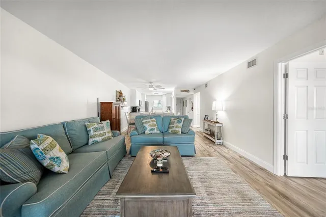 $169,399 | 175 Kings Highway, Unit B2, Punta Gorda, FL 33983