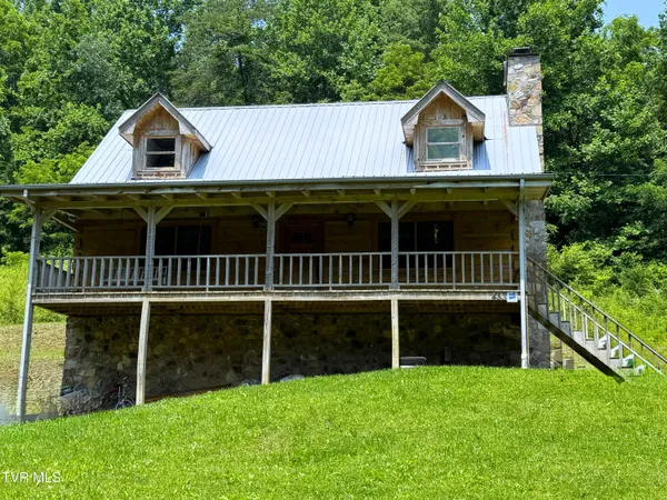 $650,000 | 453 Trentham Hollow Road, Parrottsville, TN 37843