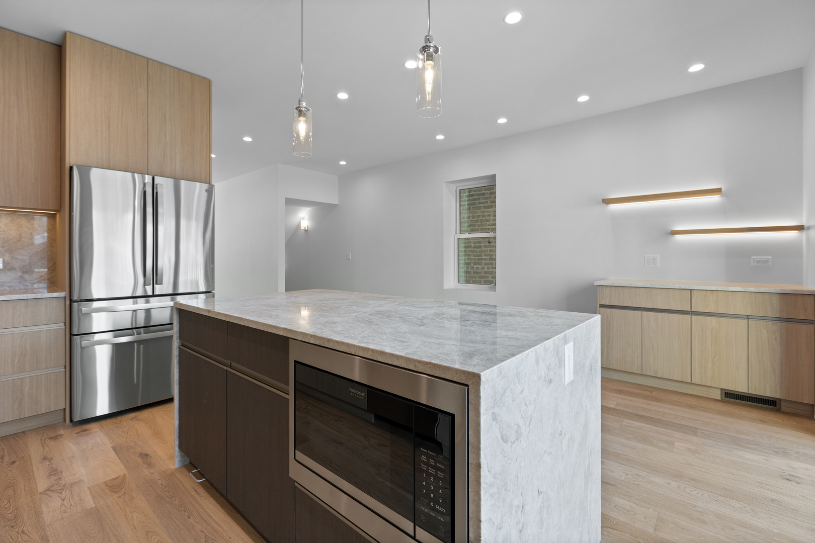 832 North Mozart Street Chicago, IL 60622 - Photo 16 of 49