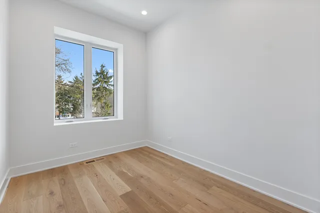 $950,000 | 832 North Mozart Street, Chicago, IL 60622