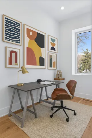 $950,000 | 832 North Mozart Street, Chicago, IL 60622