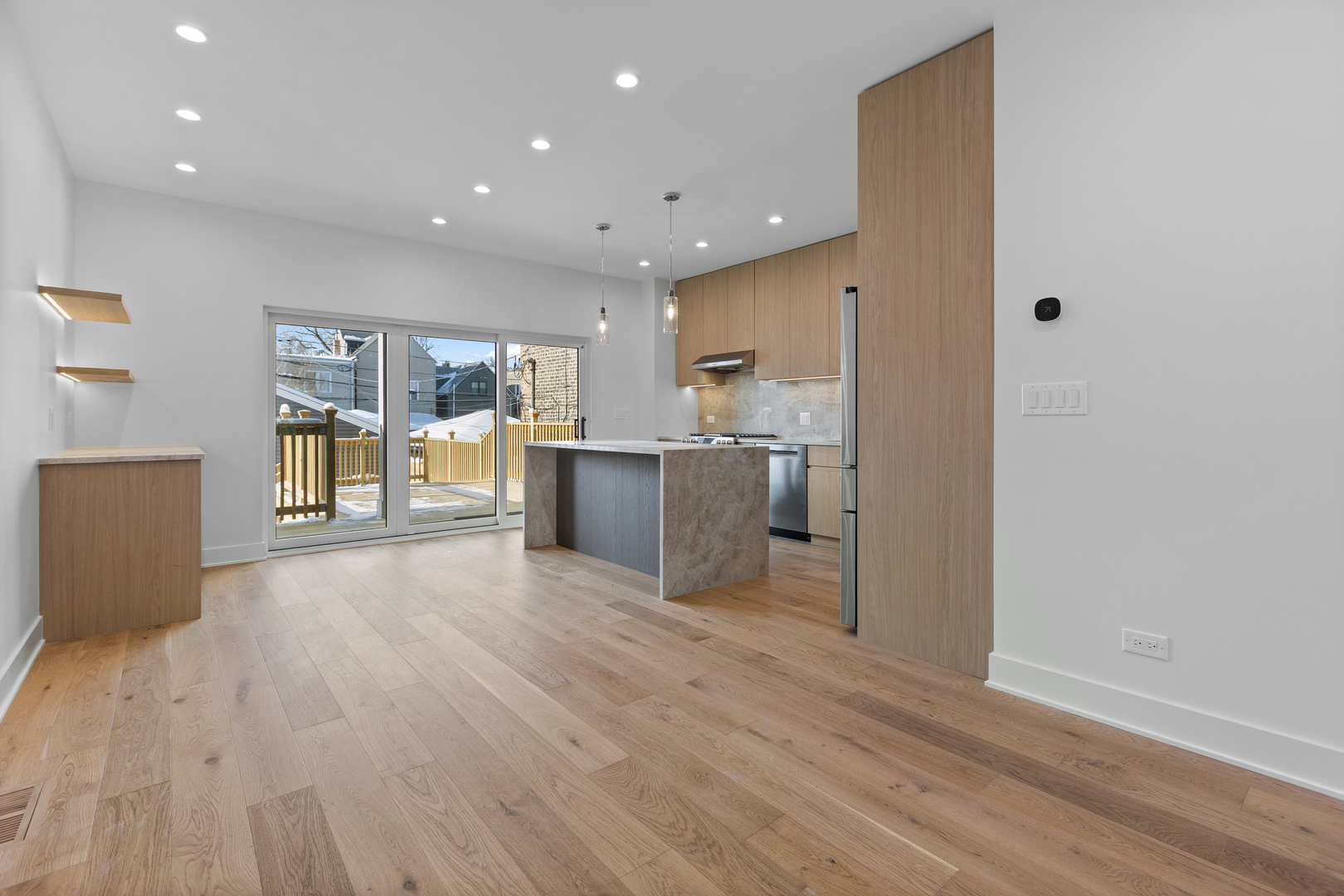 832 North Mozart Street Chicago, IL 60622 - Photo 9 of 49