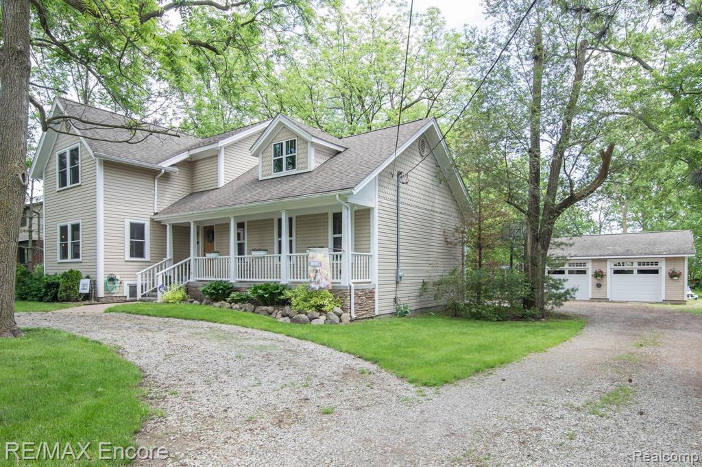 2645 Hickory Lawn Road Rochester Hills, MI 48307 - Photo 2 of 39