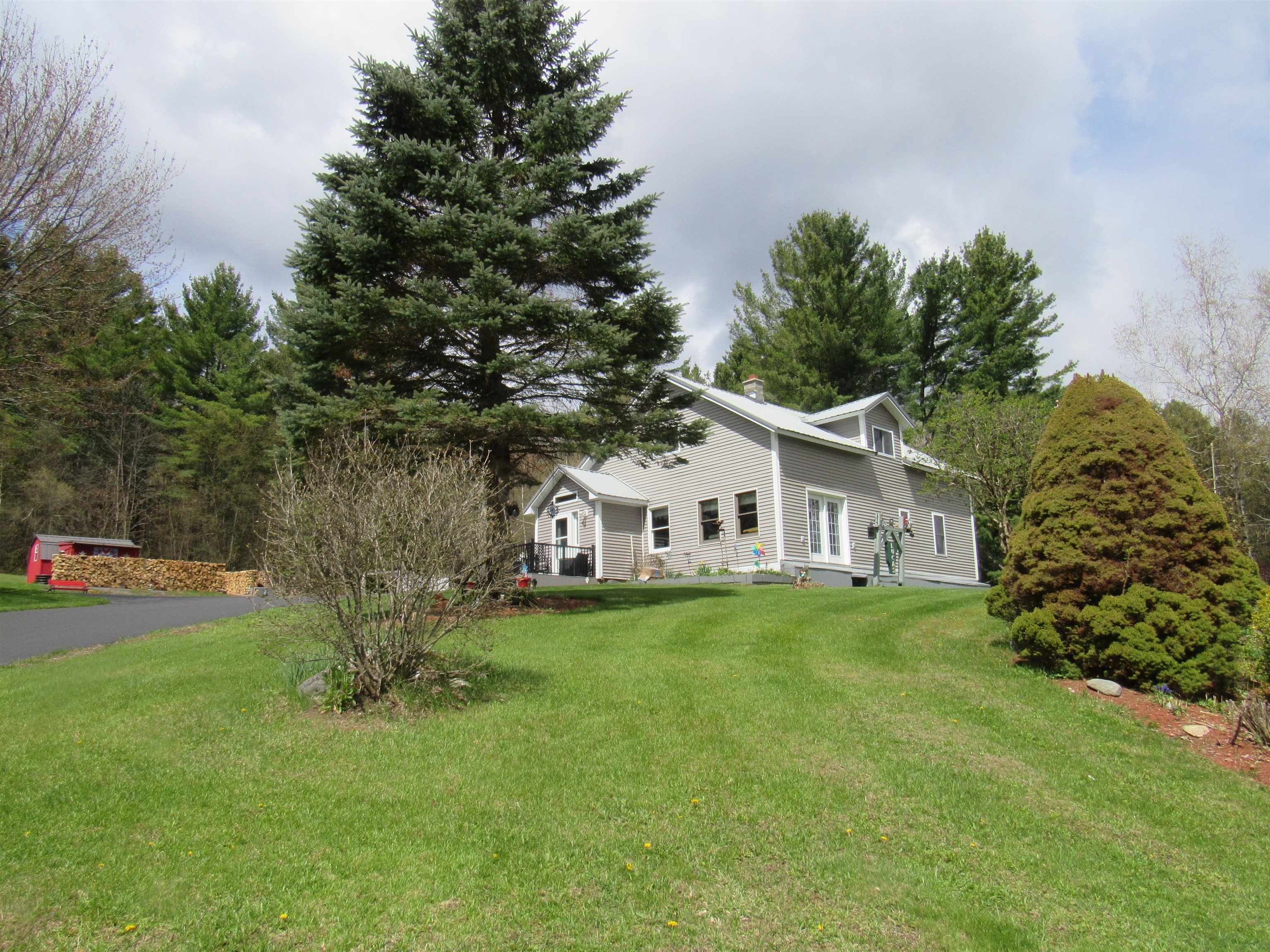 1901 Cross Road Jay, VT 05859 - Photo 2 of 53