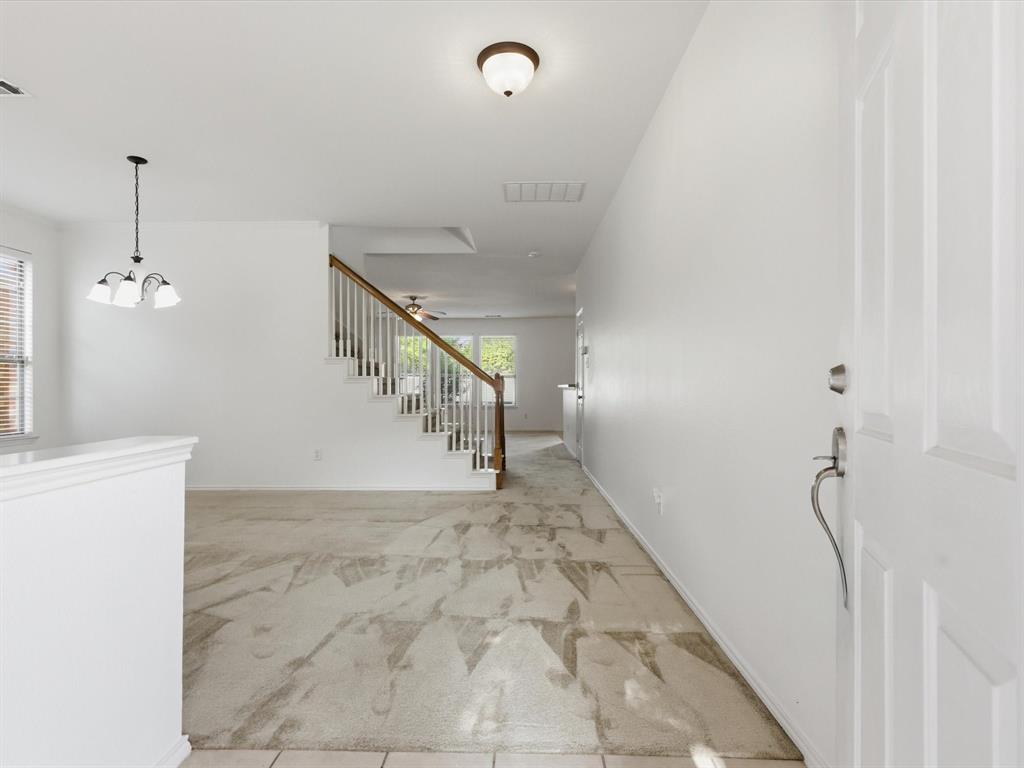 4328 Highgate Road Fort Worth, TX 76244 - Photo 3 of 40