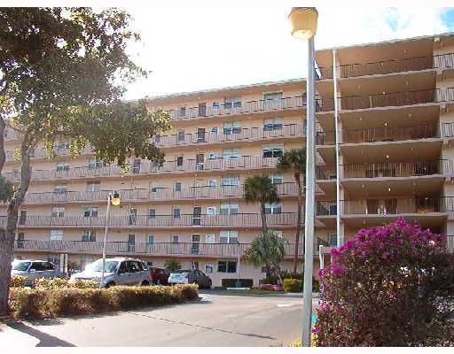 6161 Northwest 2nd Avenue, Unit 317 Boca Raton, FL 33487 - Photo 1 of 16 Primary Photo
