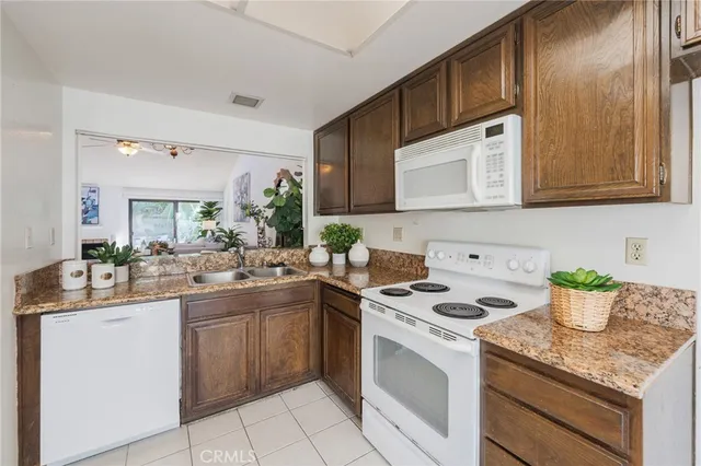 $1,125,000 | 19916 Maritime Lane, Huntington Beach, CA 92648