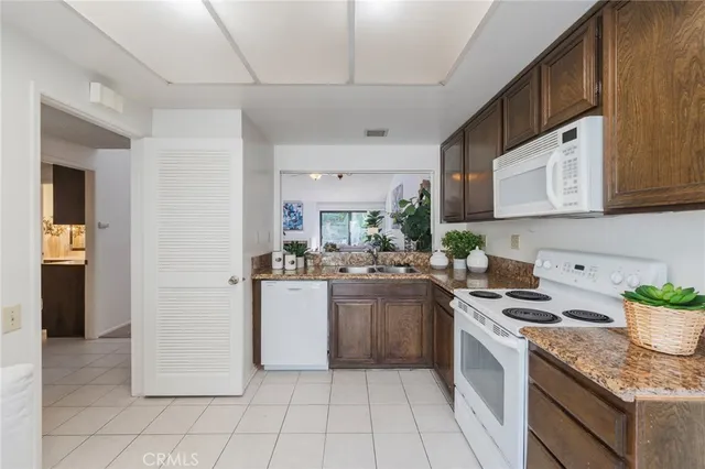 $1,125,000 | 19916 Maritime Lane, Huntington Beach, CA 92648