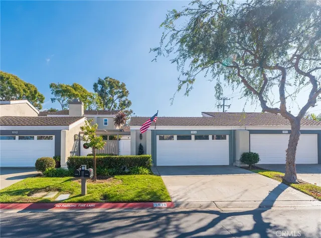 $1,125,000 | 19916 Maritime Lane, Huntington Beach, CA 92648