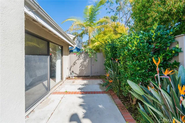 $1,125,000 | 19916 Maritime Lane, Huntington Beach, CA 92648