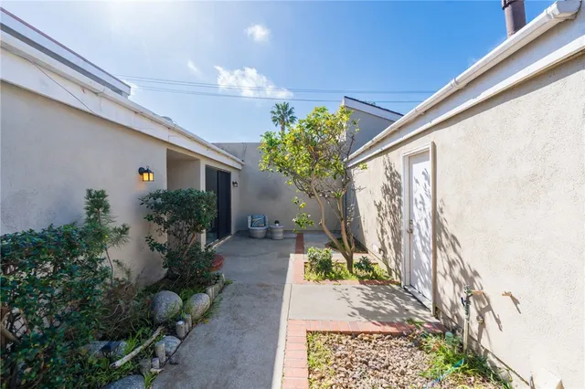 $1,125,000 | 19916 Maritime Lane, Huntington Beach, CA 92648